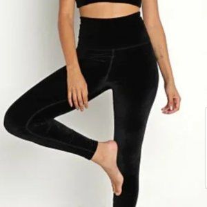 Velvet Motion High Waisted Midi Legging